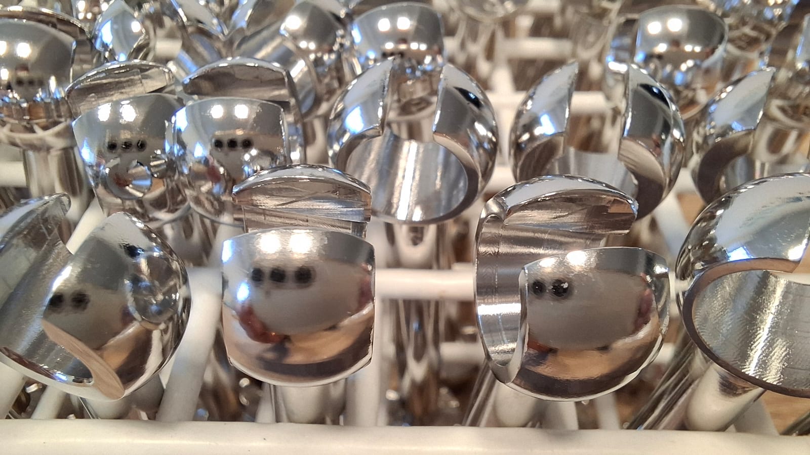 Electropolishing of Surgical Instruments